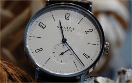 NOMOS和浪琴哪个好(NOMOS手表和浪琴哪个档次高)